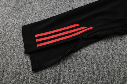 LIVERPOOL FC – KIT DE ENTRENAMIENTO 2025/26