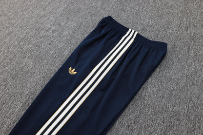 Chándal Juventus Retro Azul Marino Dorado 2025/2026