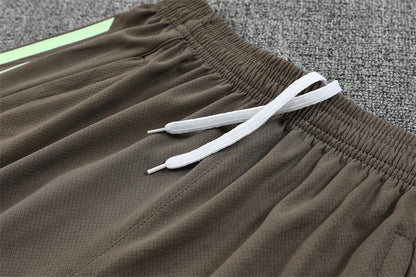 REAL MADRID – CONJUNTO DE ENTRENAMIENTO VERDE MENTA 2025/26