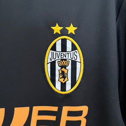Camiseta Juventus Away Lotto – Fastweb (2003-2004)