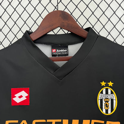 Camiseta Juventus Away Lotto – Fastweb (2003-2004)