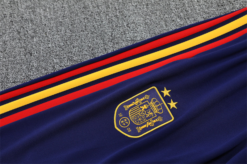 Chándal Selección Española Entrenamiento 2026/27 – Azul Celeste y Azul Marino