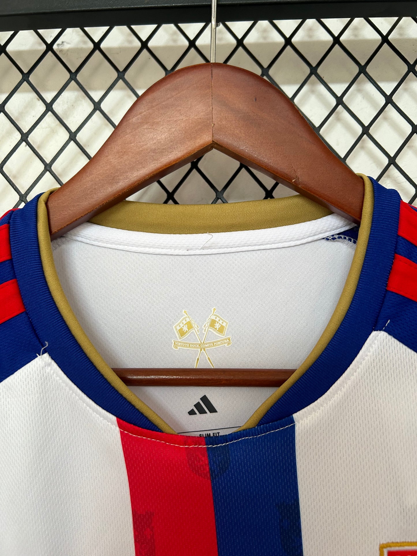 Camiseta Olympique de Lyon Local 26/27 – Adidas
