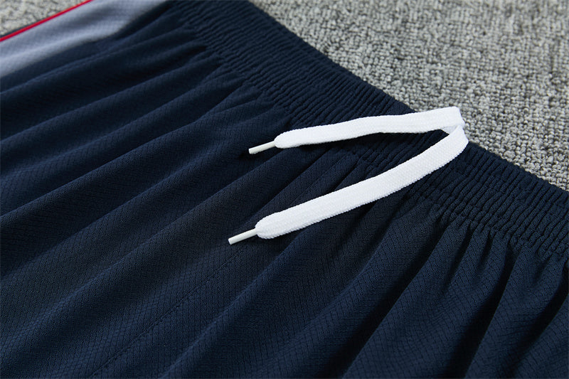 Conjunto Inglaterra 2026/2027 – Azul Oscuro Entrenamiento