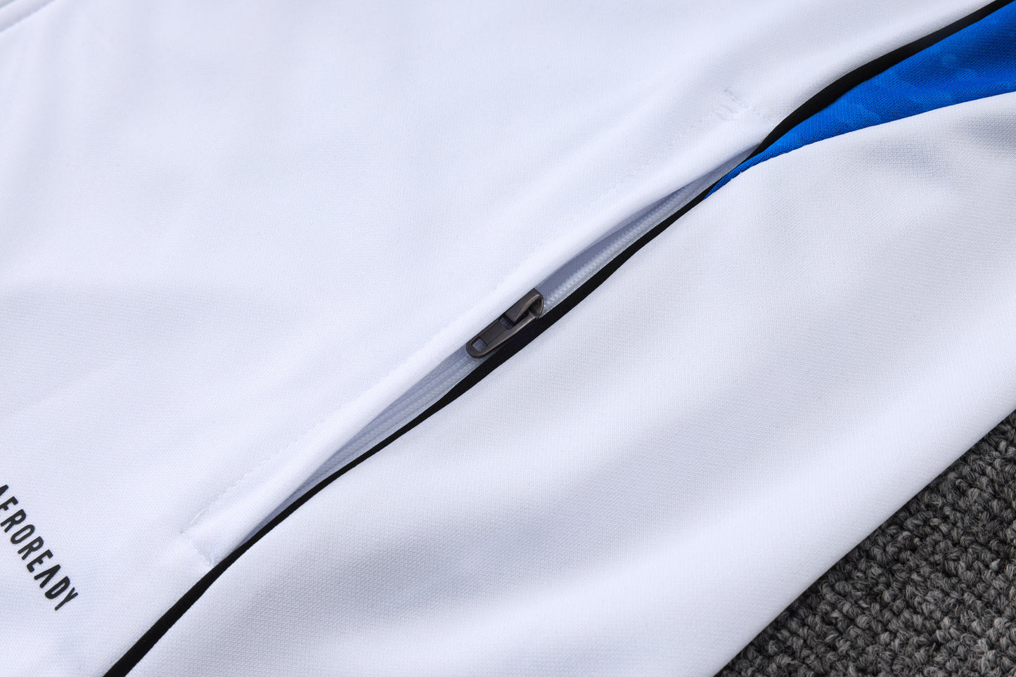 Chándal Manchester United Blanco y Negro 2025/2026