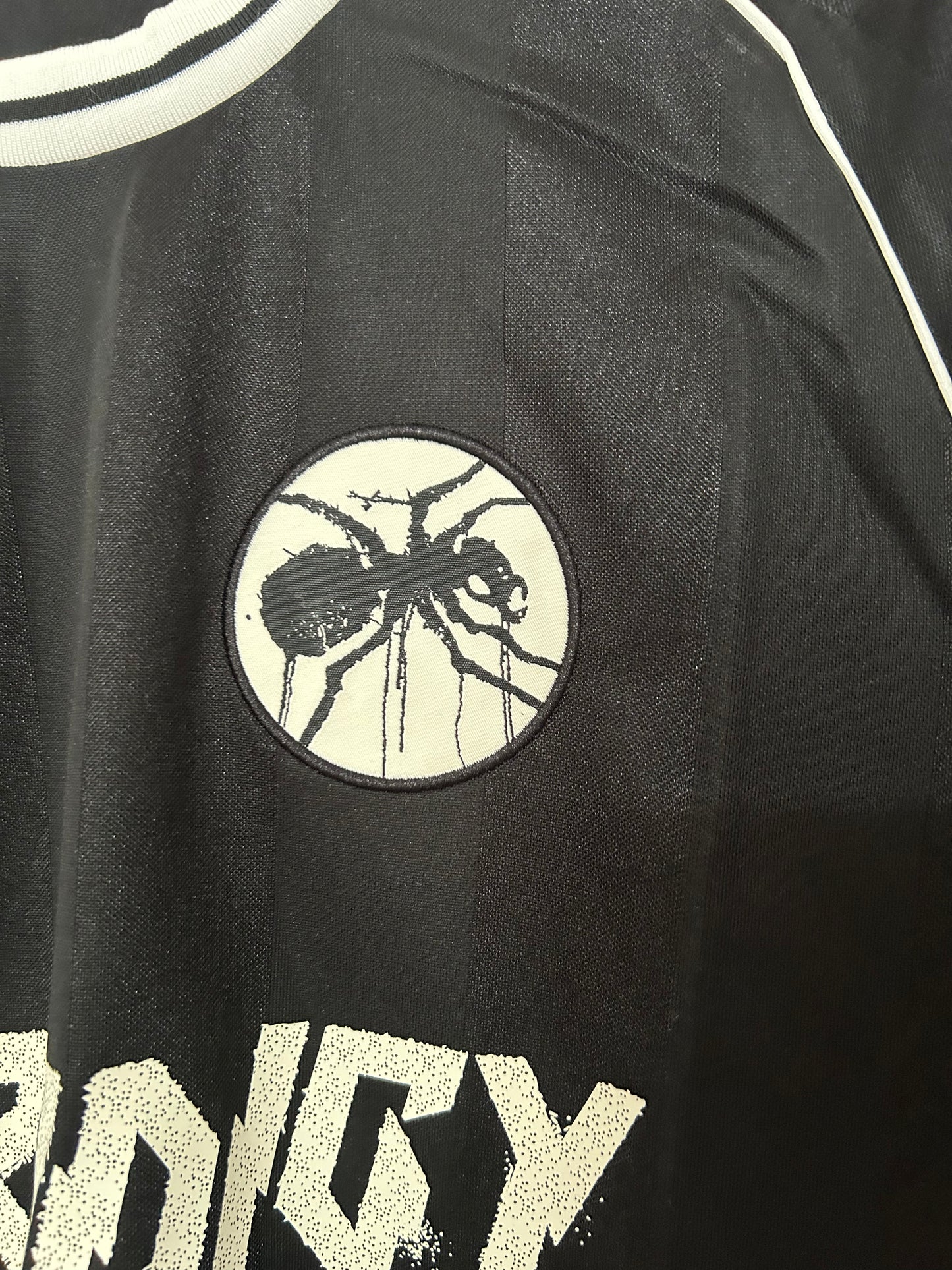 Camiseta Especial The Prodigy x Hummel 2026-27