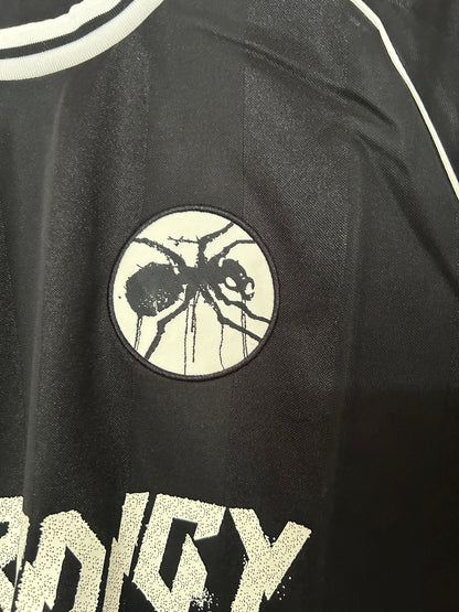 Camiseta Especial The Prodigy x Hummel 2026-27