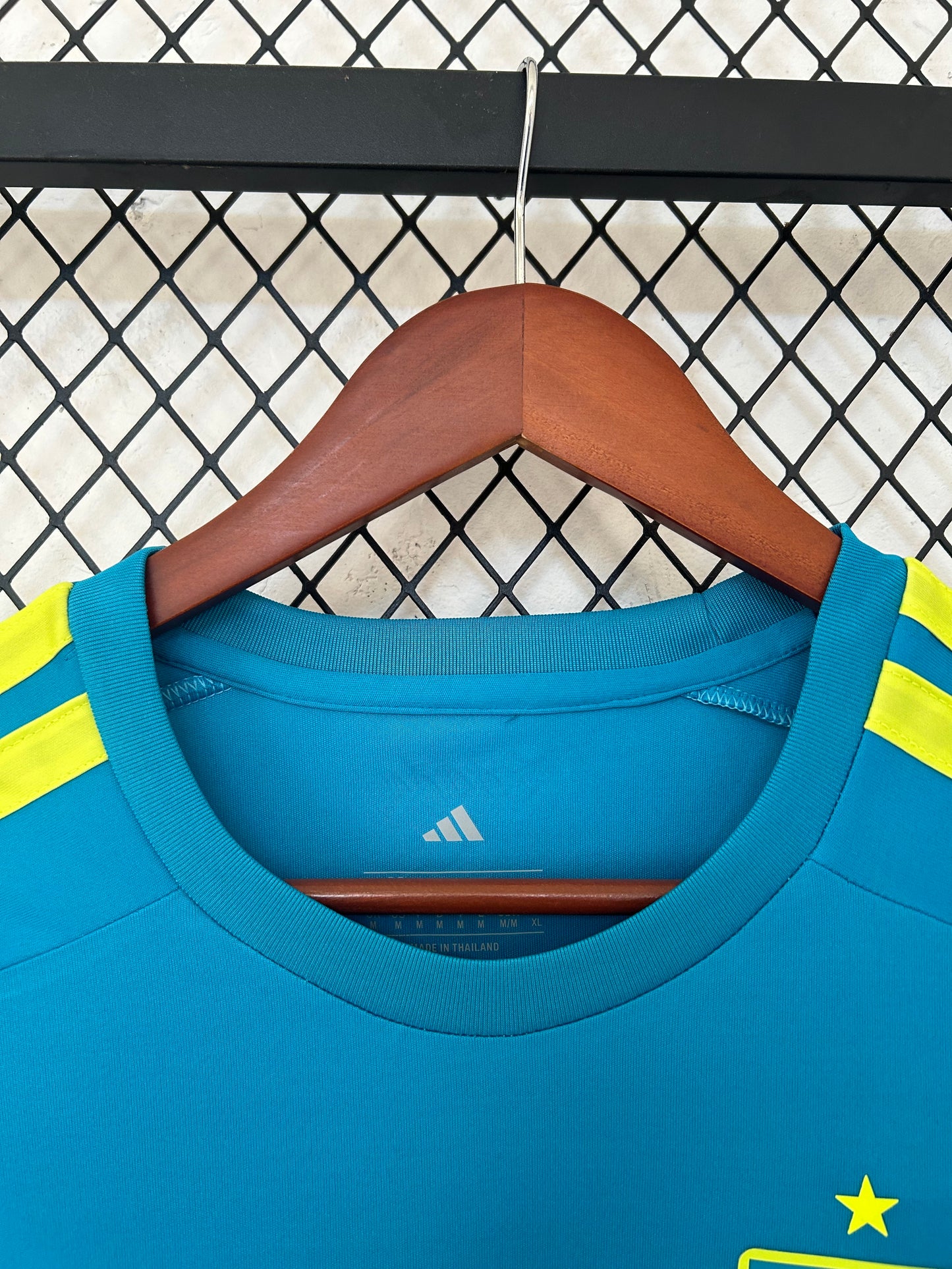 Camiseta España 2025/2026 Visitante – Azul Neón