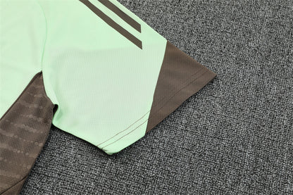 REAL MADRID – CONJUNTO DE ENTRENAMIENTO VERDE MENTA 2025/26