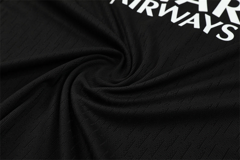 Paris Saint-Germain temporada 25/26 – Versión negra