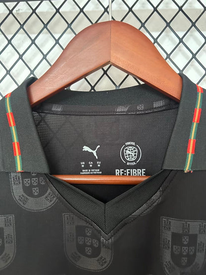 Camiseta Portugal 2025/2026 Alternativa – Negra Detalles Dorados
