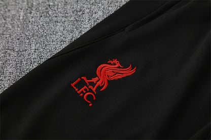 LIVERPOOL FC – KIT DE ENTRENAMIENTO 2025/26