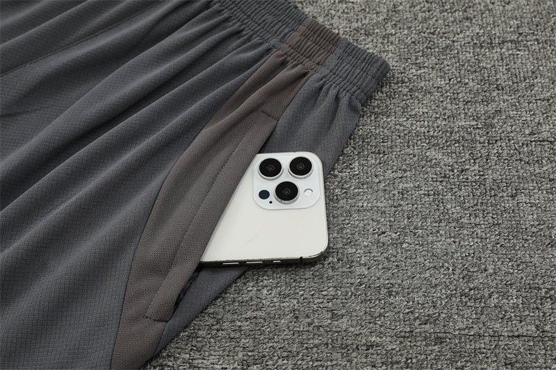 Conjunto Real Madrid 24/25 – Edición Especial Ivory & Grey