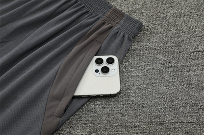 Conjunto Real Madrid 24/25 – Edición Especial Ivory & Grey