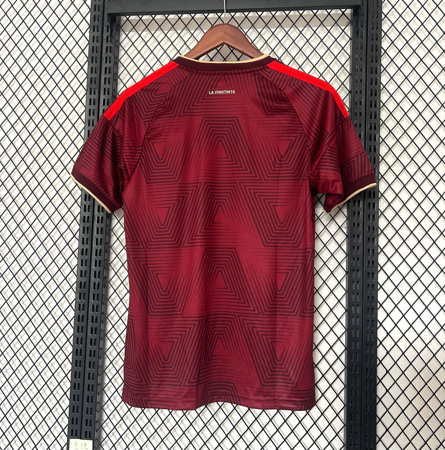 Camiseta Ecuador 2025/2026 Local – Granate Oficial