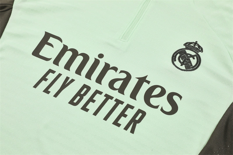 Real Madrid 25/26 – Chándal de entrenamiento verde menta con gris oscuro