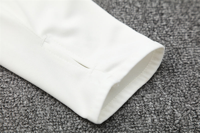 LIVERPOOL FC – KIT DE ENTRENAMIENTO 2025/26