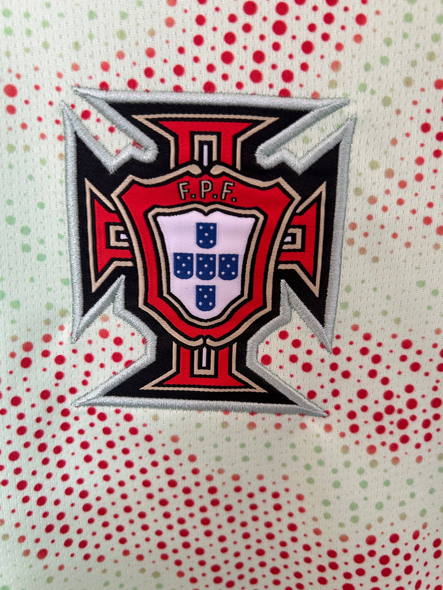 PORTUGAL 2025 – CAMISETA ALTERNATIVA