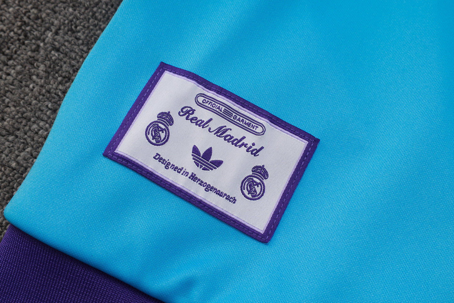 Chándal Retro Real Madrid Azul Claro y Morado 2025/2026