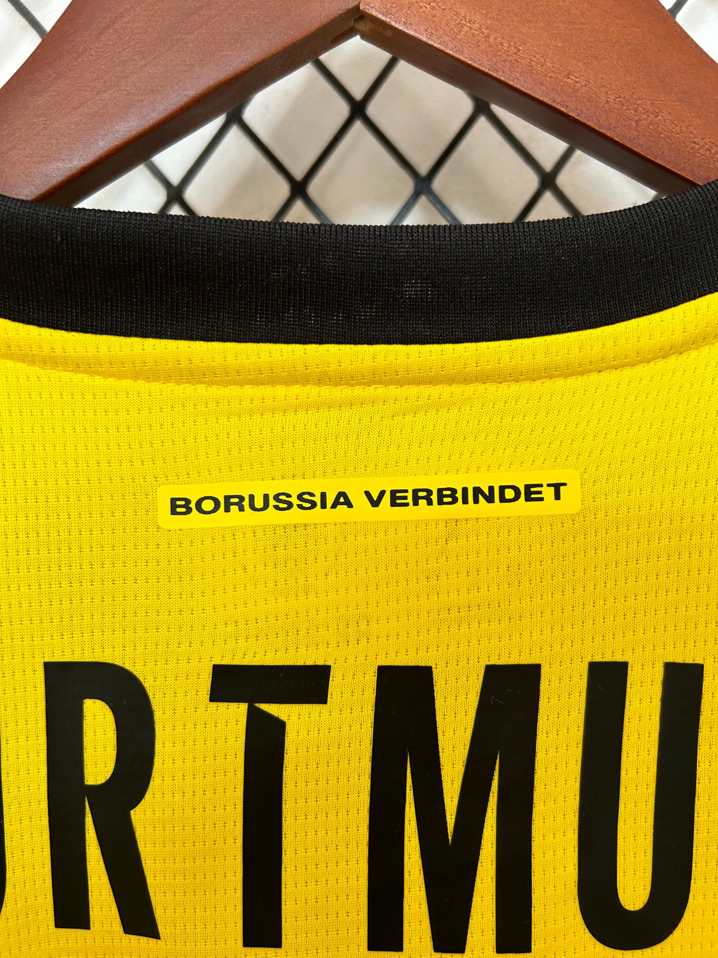 BORUSSIA DORTMUND 2025 – CAMISETA HOME