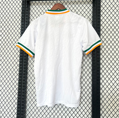 Camiseta Irlanda Retro 1990 – Blanca Clásica