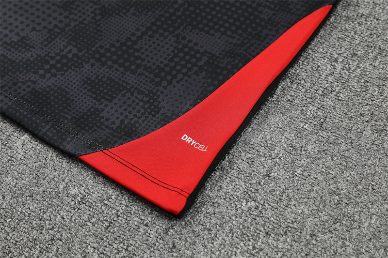 AC Milan 25/26 – Negro/Rojo camo