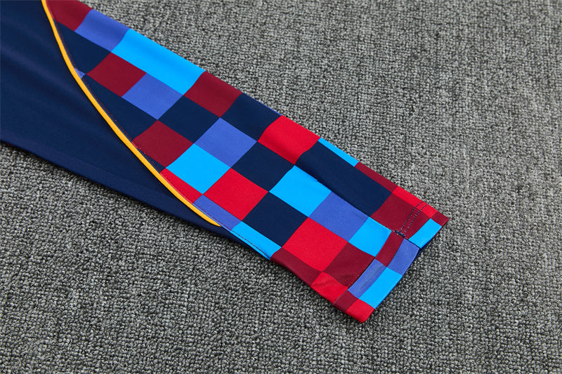 Chándal FC Barcelona Cuadros Azul y Granate – Nike – Conjunto de Entrenamiento