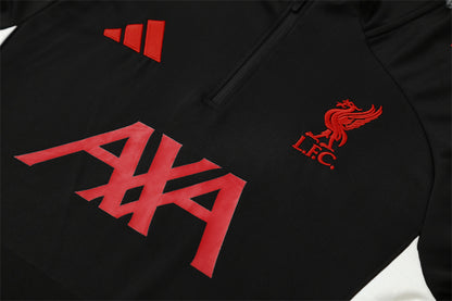 LIVERPOOL FC – KIT DE ENTRENAMIENTO 2025/26