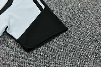 Conjunto Liverpool Entrenamiento Blanco 26/27