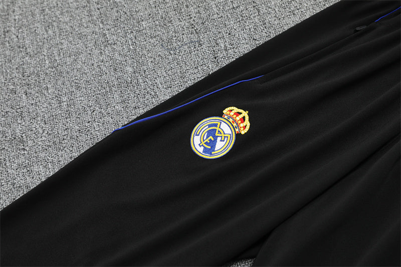 REAL MADRID – KIT DE ENTRENAMIENTO 2025/26