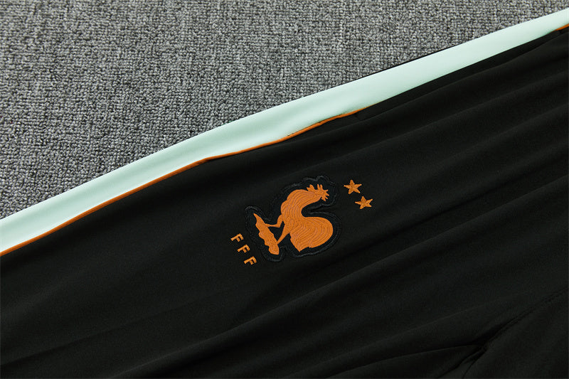 Chándal Francia Verde Claro y Negro 2026/27 – Nike – Conjunto de Entrenamiento