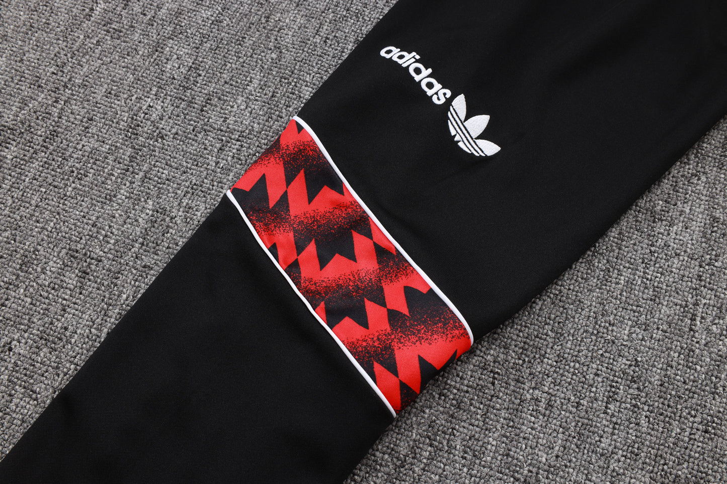 Chándal Manchester United 2025/2026 – Edición Retro Adidas Originals