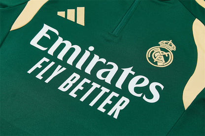 Conjunto Real Madrid 2026/2027 – Verde/Beige Entrenamiento