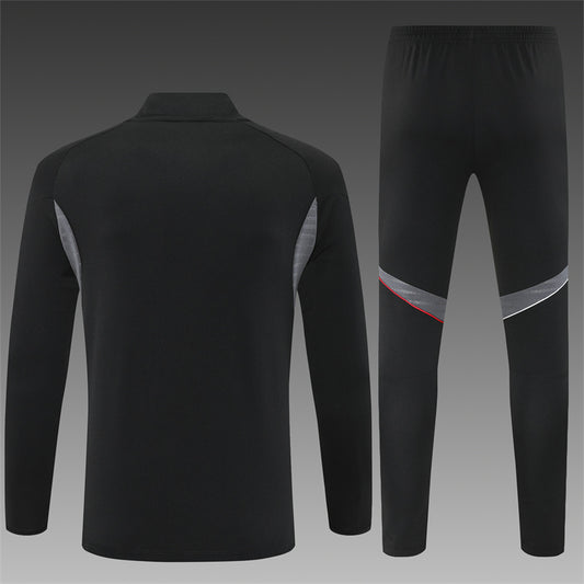 AJAX – KIT DE ENTRENAMIENTO 2025/26