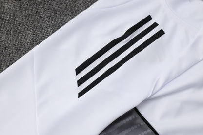 Chándal Real Madrid Blanco y Negro 2025/2026