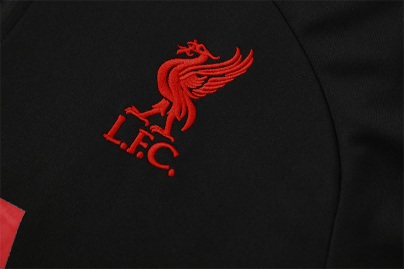 LIVERPOOL FC – KIT DE ENTRENAMIENTO 2025/26
