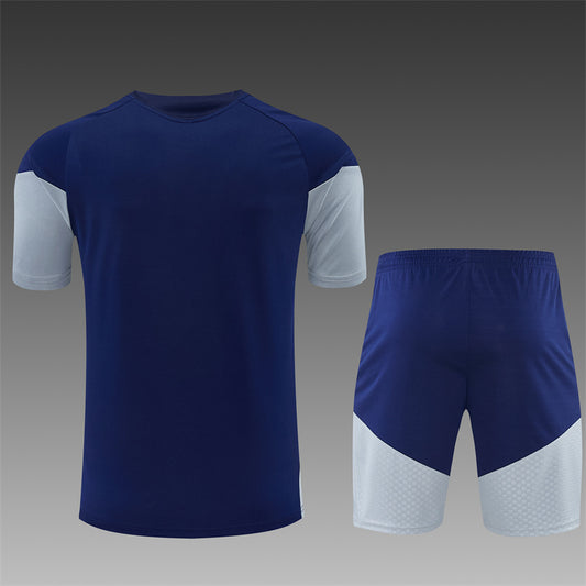 Conjunto Real Madrid 2026/2027 – Azul Entrenamiento