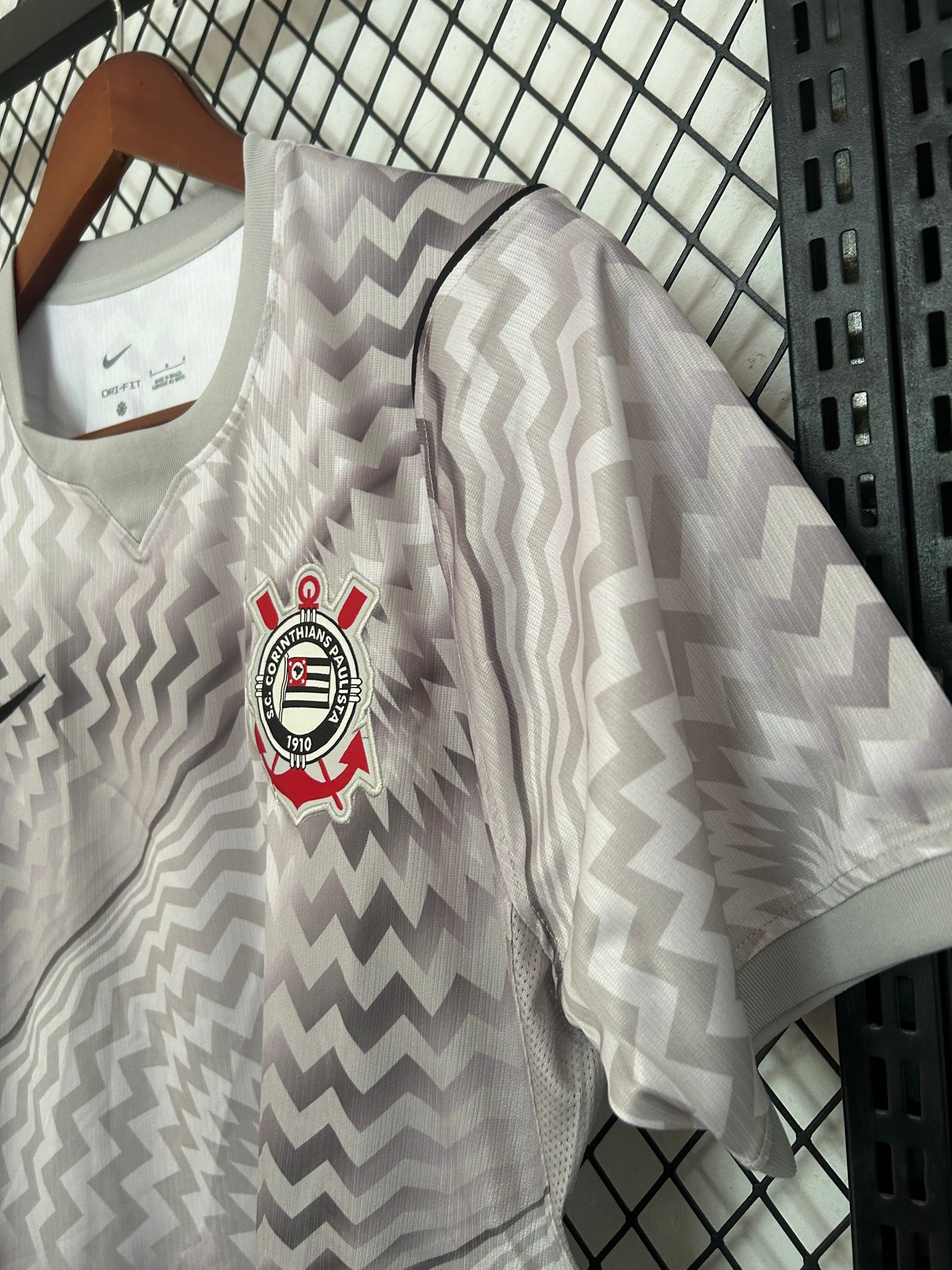 Camiseta Corinthians Gris Edición Especial 2026