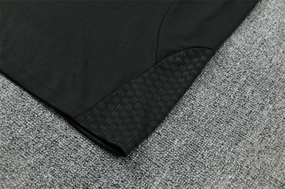 Conjunto Liverpool 2026/2027 – Negro Total Entrenamiento