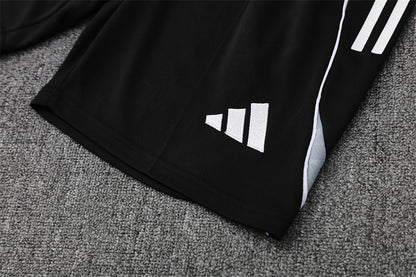 Set Oficial Inter Miami Local 25/26 – Estilo Total Black con Detalles de Precisión