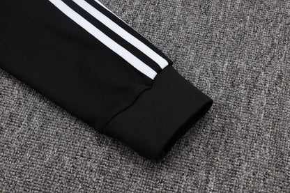 Chándal Alemania Retro 2025 – Negro Clásico Adidas Originals