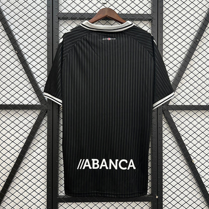 Camiseta Celta de Vigo Edición Especial Negra – Temporada 2025/26 (Oficial Hummel)