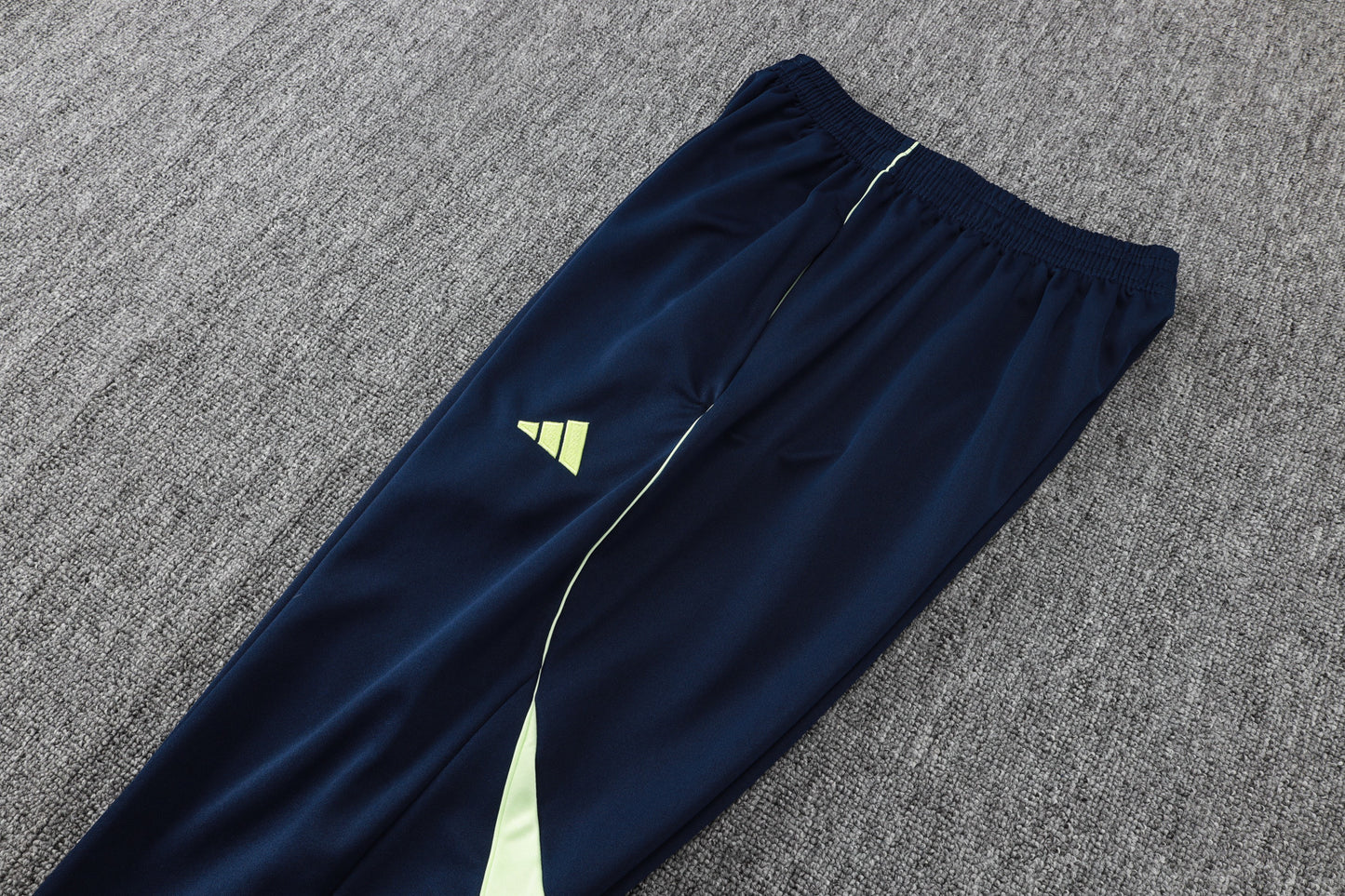 Chándal Real Madrid Verde Lima 2025/2026