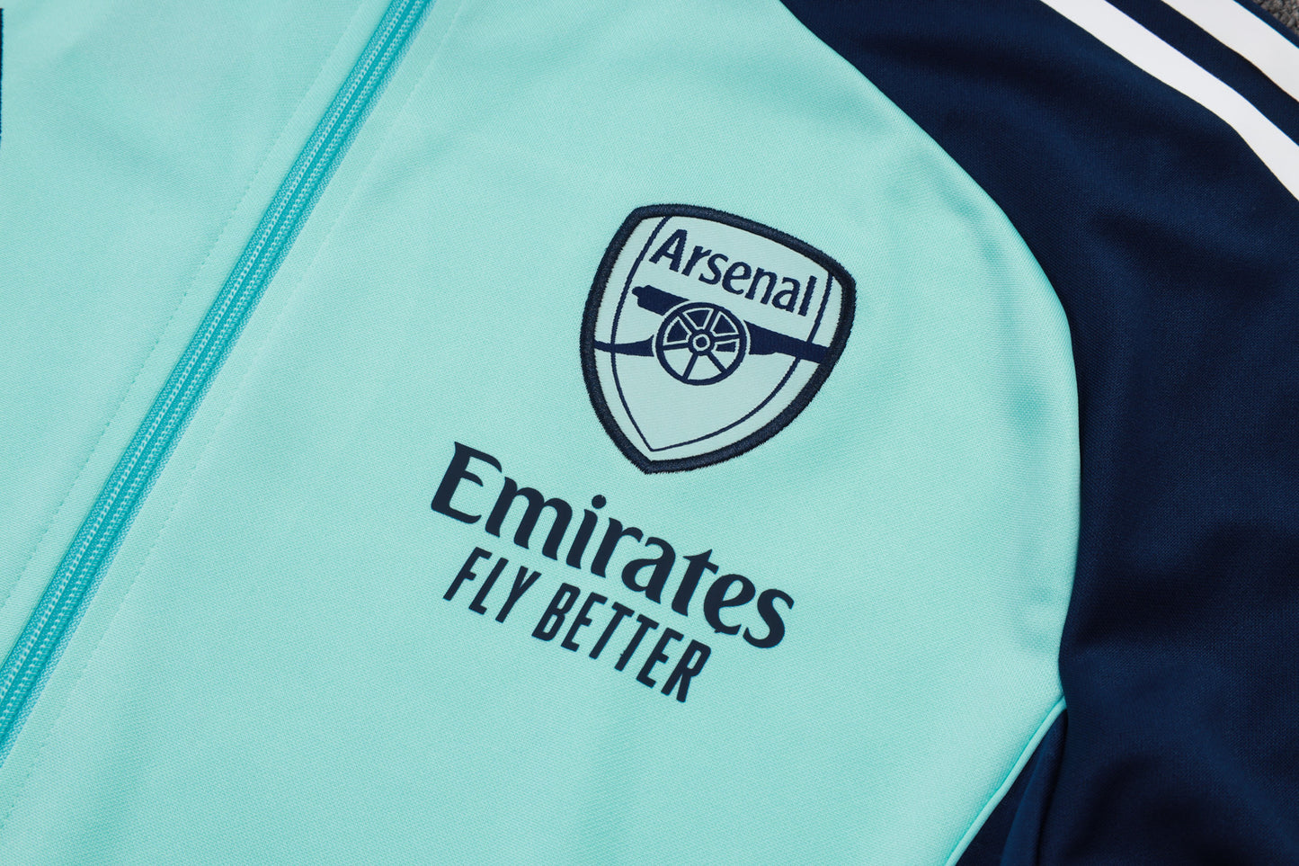 Chándal Arsenal FC 2025/2026 – Celeste con Azul Marino