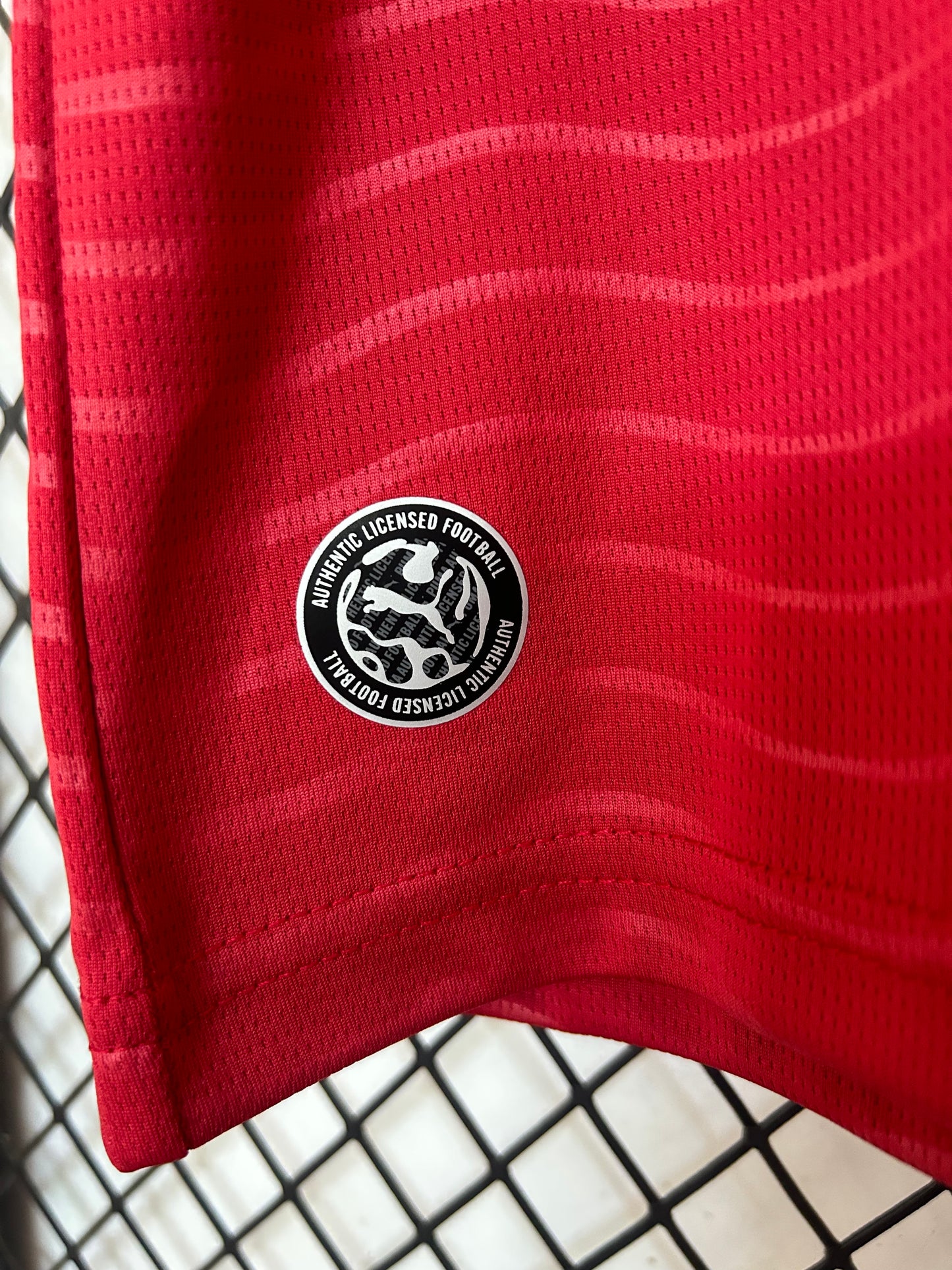Camiseta Portugal 2025/2026 Local – Roja Diseño Ondas Premium