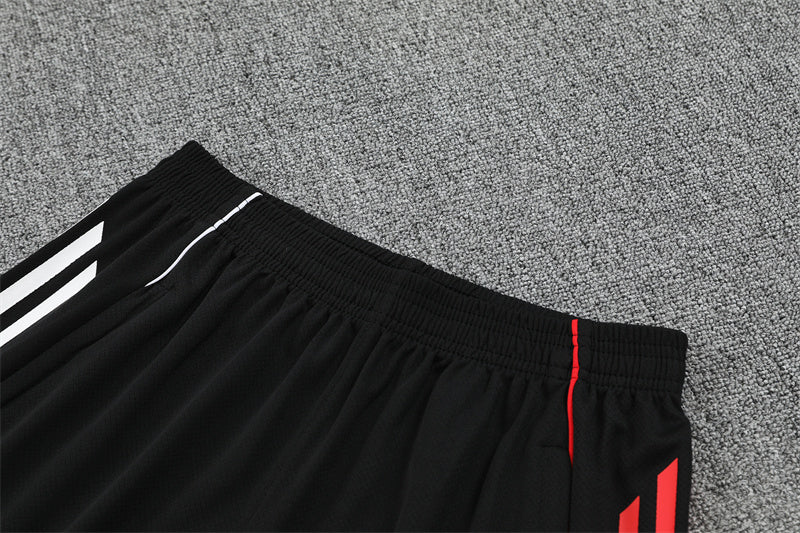 Ajax 25/26 – Blanco con detalles rojo y negro
