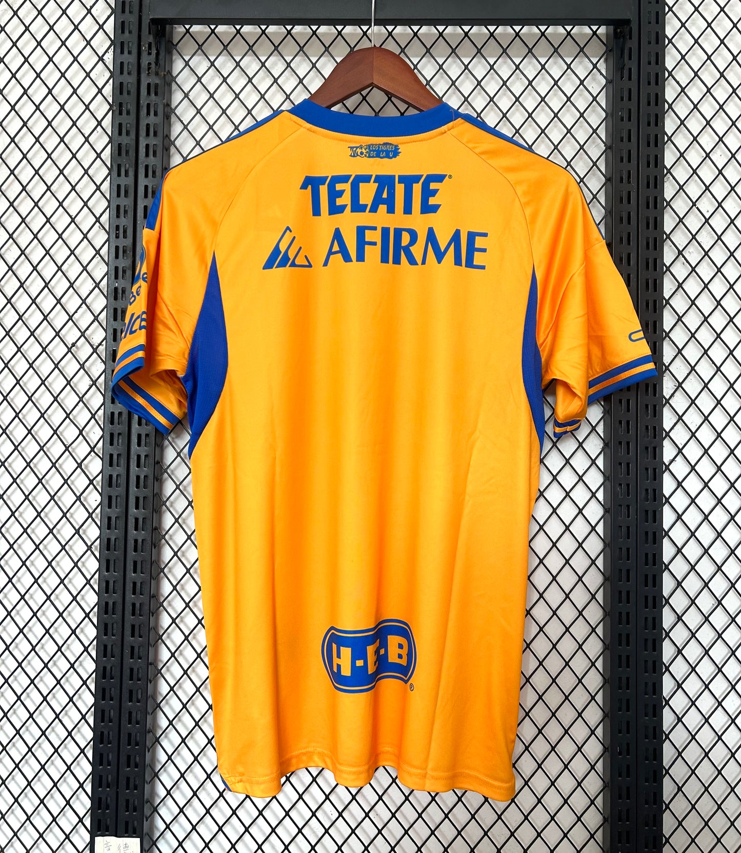 CAMISETA TIGRES UANL 25/26 – EDICIÓN ESPECIAL 1960-2025