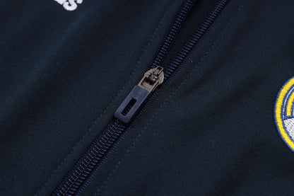 Chándal Real Madrid 2025/2026 – Azul Marino con Detalles Blancos y Amarillos