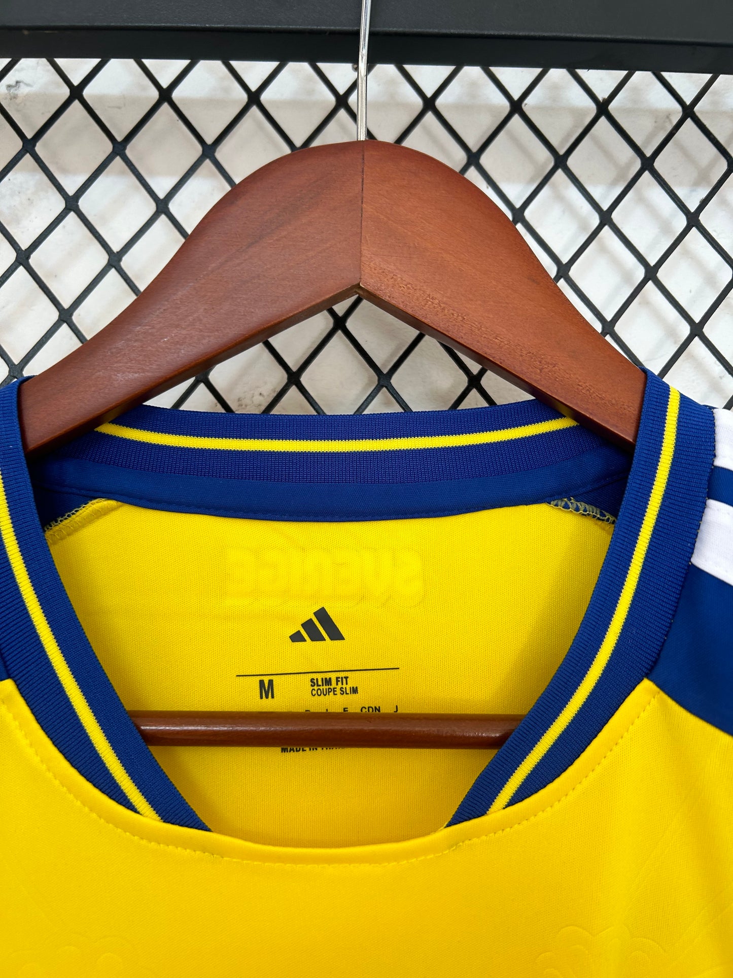 Camiseta Suecia 2025/2026 Local – Amarilla Oficial