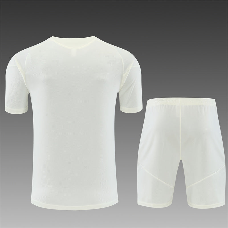 Conjunto Real Madrid Entrenamiento Blanco y Rosa 26/27